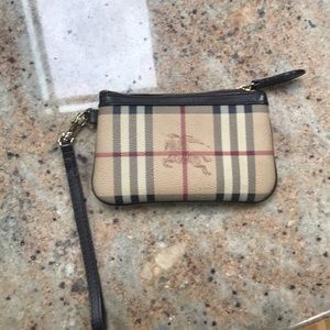 Burberry wristlet authentic